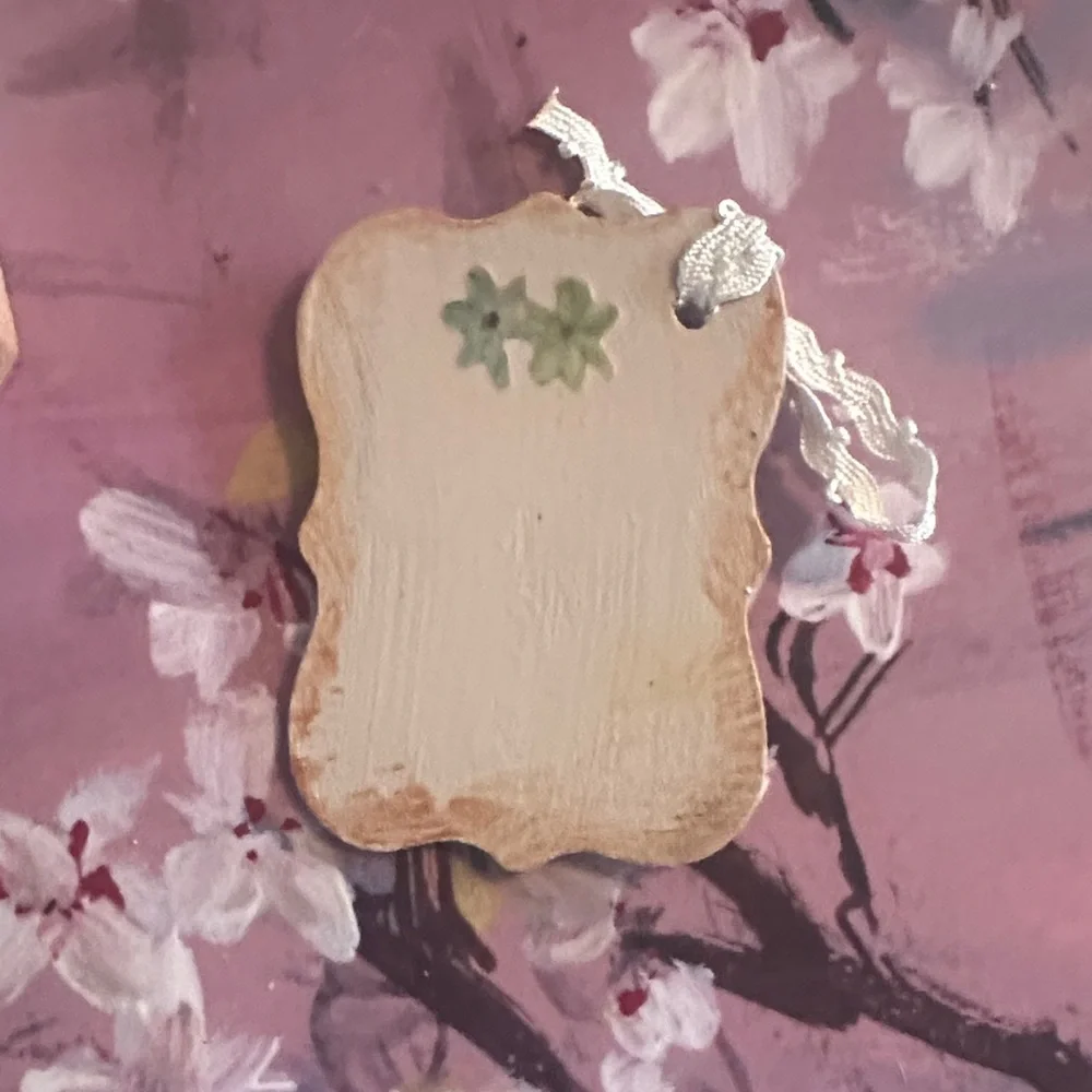 Floral Wooden Bath Vanity Tray with Gift Tag